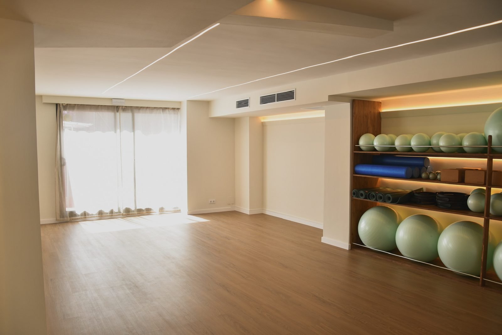 Estudio Vita Pilates · Barcelona Sala luminosa del estudio de Pilates Vita en Barcelona